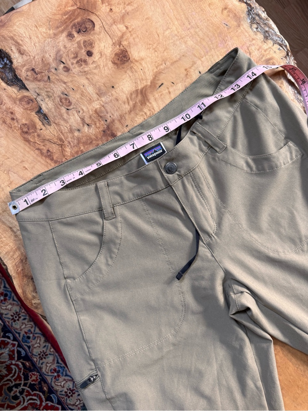 Patagonia Women’s Capris Hiking Pants — Olive/Tan Size 4